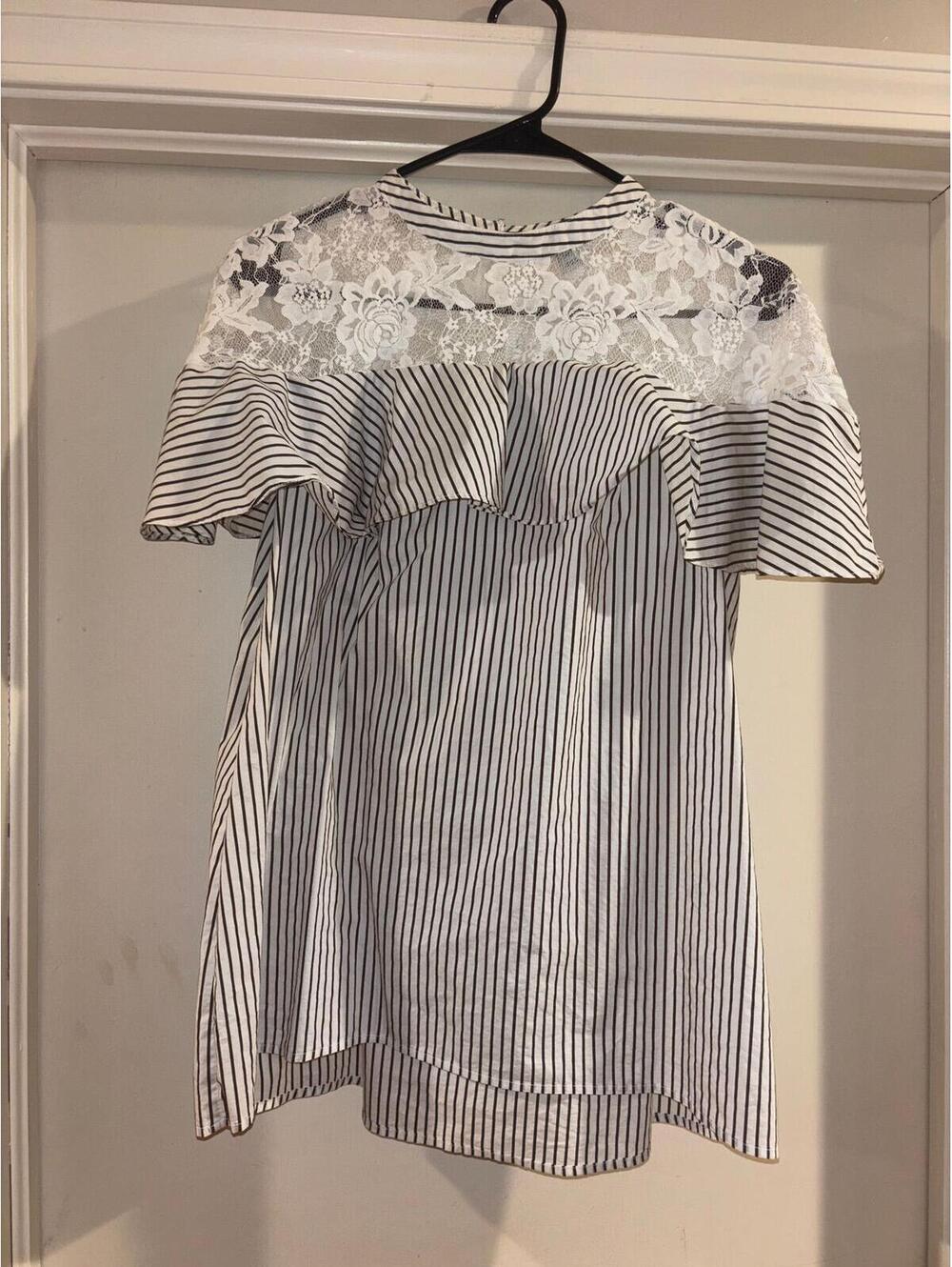 Belle Sky Striped Lace Ruffle Blouse XL